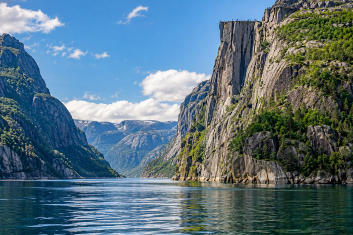 Tierra de Fiordos y Stavanger